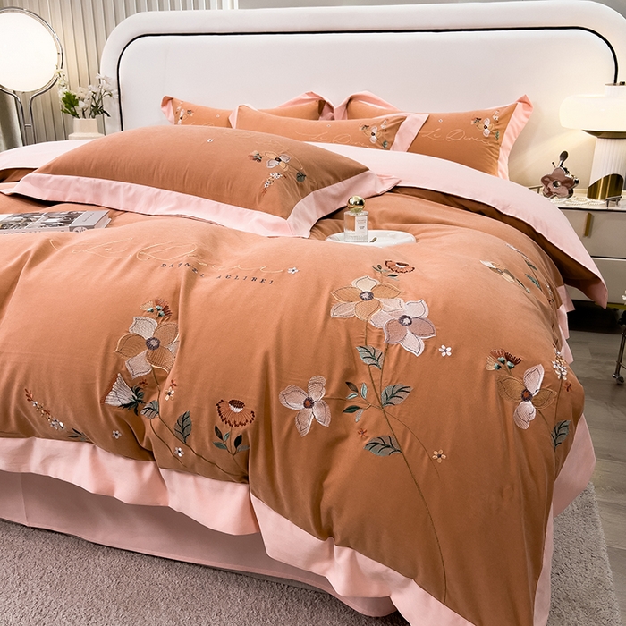 91家纺网 家纺一手货源 找家纺 欧冠家纺 2024新款四季款锦棉绣花盛夏光年四件套 盛夏光年-胭脂橙