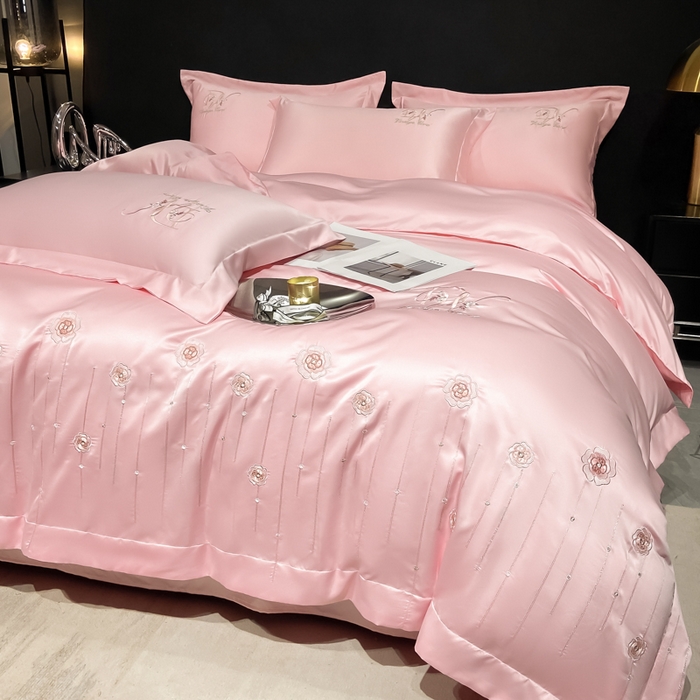 91家纺网 家纺一手货源 找家纺 欧冠家纺 2024新款水洗真丝绣花爱媛四件套 爱媛-樱花粉