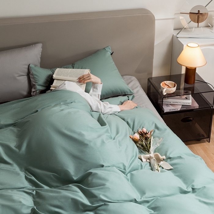 91家纺网 家纺一手货源 找家纺 澳梵家居 2024新款60支全棉纯色双拼金标款四件套-素写繁华系列 烟波绿-椰子灰