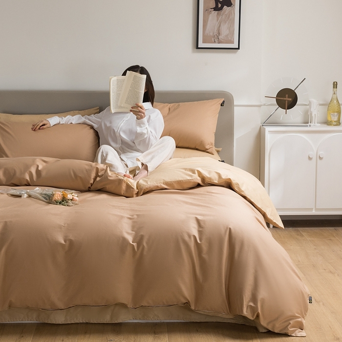 91家纺网 家纺一手货源 找家纺 澳梵家居 2024新款60支全棉纯色双拼金标款四件套-素写繁华系列 茶棕-奇遇金