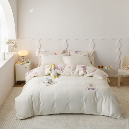 91家纺网 家纺一手货源 找家纺 （总）卡巴伦家纺 2024新款全棉印加绣四件套-萌宠系列