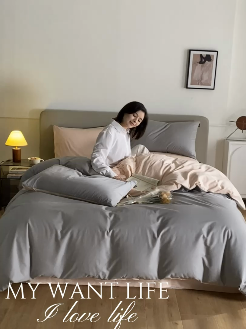 91家纺网 家纺一手货源 找家纺 澳梵家居 2024新款60支全棉纯色双拼金标款四件套-素写繁华系列 椰子灰-白桃粉