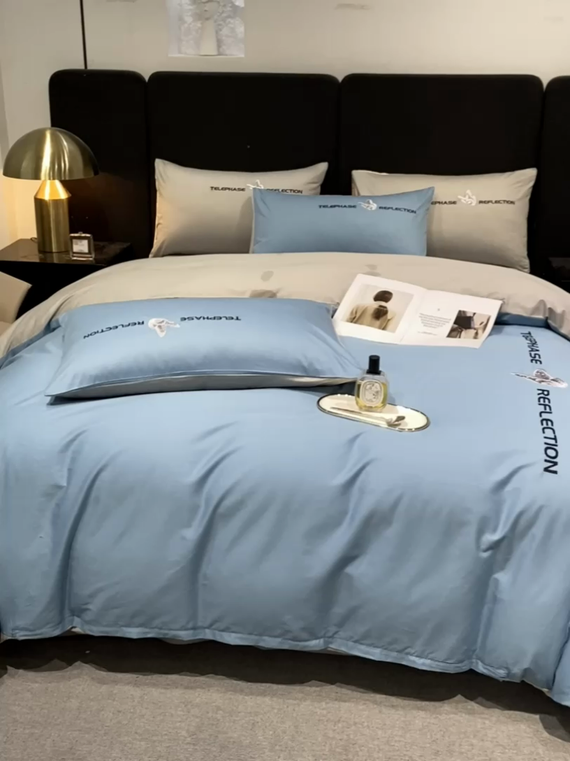 91家纺网 家纺一手货源 找家纺 澳梵家居 2024新款60支全棉刺绣四件套-梦蝶系列 梦蝶-宾利蓝