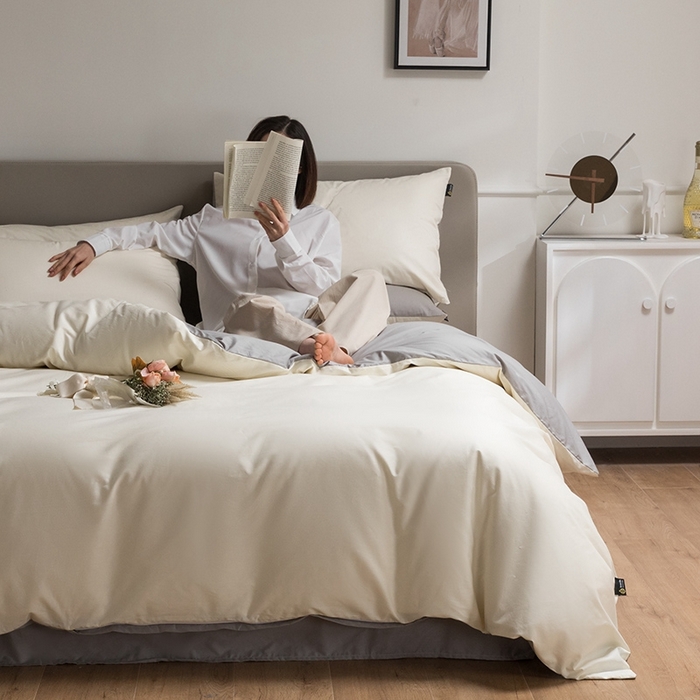 91家纺网 家纺一手货源 找家纺 澳梵家居 2024新款60支全棉纯色双拼金标款四件套-素写繁华系列 奶昔白-椰子灰