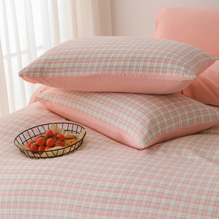 91家纺网 家纺一手货源 找家纺 潮邦创意家居 2025新款春夏亲肤水洗棉刺绣四件套-贝恩熊 贝恩熊-蜜格粉