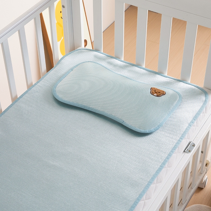 91家纺网 家纺一手货源 找家纺 小芽家居 2024新品贴布绣凉席 小熊（水蓝）