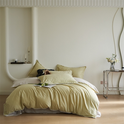 91家纺网 家纺一手货源 找家纺 盛馨 2024新款40长绒棉美拉德色系纯色双拼全棉四件套纯棉三件套床笠套件 浅茶绿