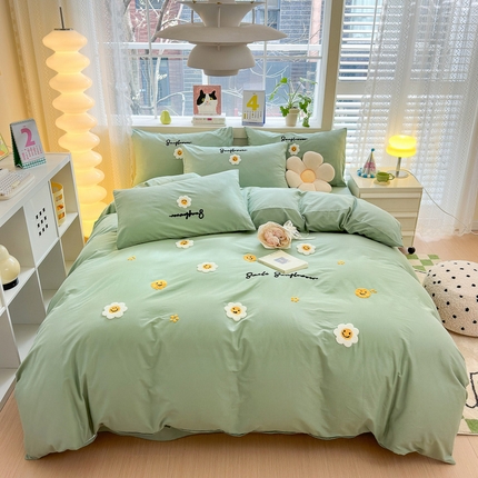 91家纺网 家纺一手货源 找家纺 锦觅 2024春夏新品韩式小清新全棉水洗棉毛巾绣重工刺绣纯棉四件套 微笑（果绿）