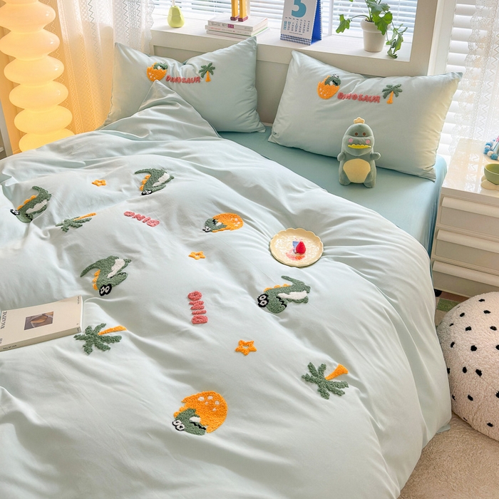 91家纺网 家纺一手货源 找家纺 锦觅 2024春夏新品韩式小清新全棉水洗棉毛巾绣重工刺绣纯棉四件套 萌趣小龙