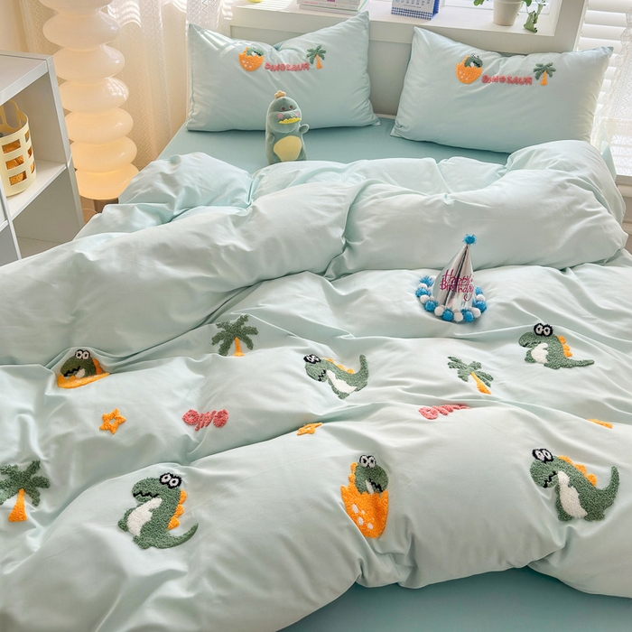 91家纺网 家纺一手货源 找家纺 锦觅 2024春夏新品韩式小清新全棉水洗棉毛巾绣重工刺绣纯棉四件套 萌趣小龙