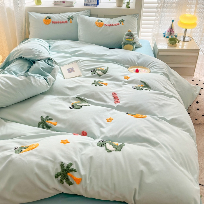 91家纺网 家纺一手货源 找家纺 锦觅 2024春夏新品韩式小清新全棉水洗棉毛巾绣重工刺绣纯棉四件套 萌趣小龙