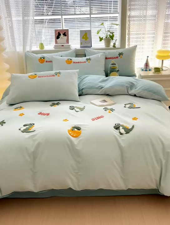 91家纺网 家纺一手货源 找家纺 锦觅 2024春夏新品韩式小清新全棉水洗棉毛巾绣重工刺绣纯棉四件套 萌趣小龙