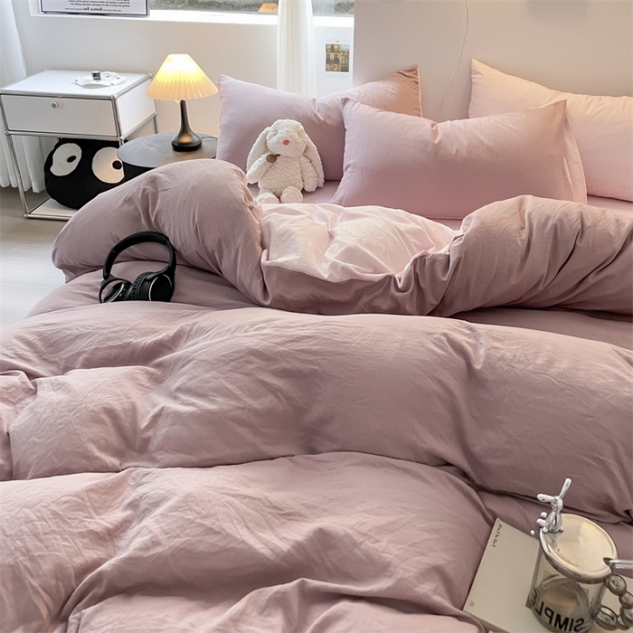 91家纺网 家纺一手货源 找家纺 贝拉梦家纺 2024新春夏款母婴级糯糯的双拼亲肤水洗棉四件套 丁香雨雾