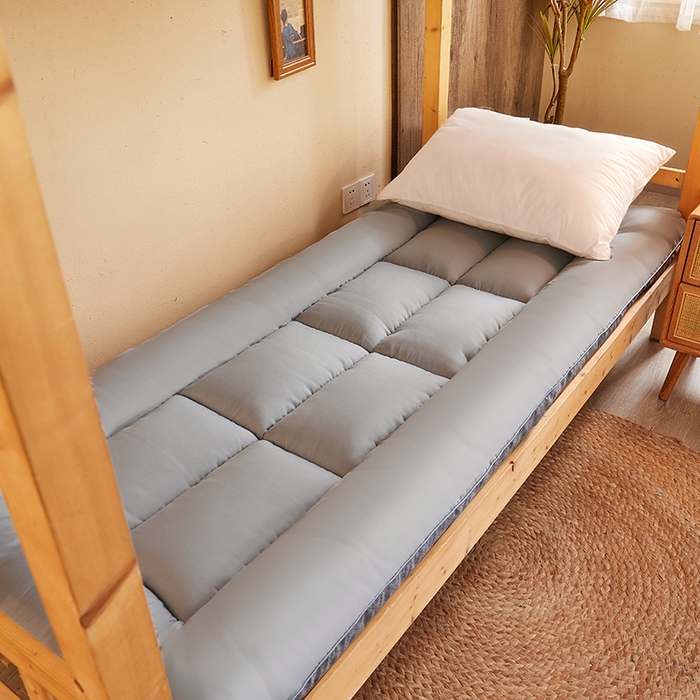 91家纺网 家纺一手货源 找家纺 （总）招财狼床垫 2024新款防塌陷单边大豆纤维学生款成人款学生床垫