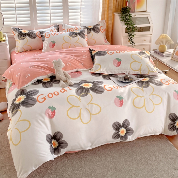 91家纺网 家纺一手货源 找家纺 2024新款直播爆款植物羊绒四件套 AB草莓花