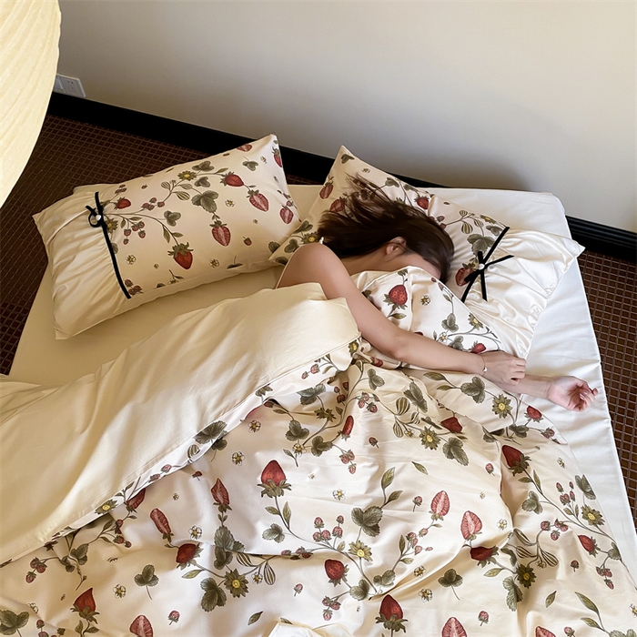 91家纺网 家纺一手货源 找家纺 优然居 2024新款XH法式复古蝴蝶结四件套 草莓泡芙