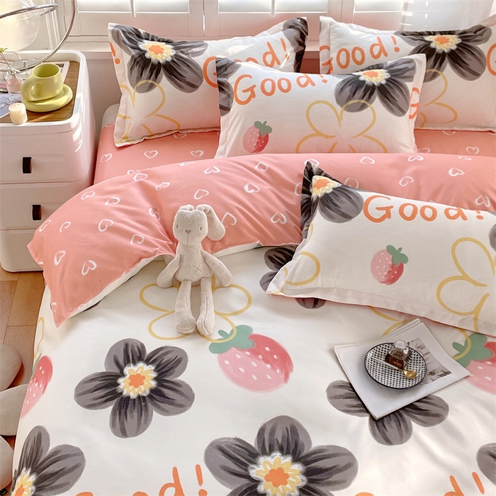 91家纺网 家纺一手货源 找家纺 2024新款直播爆款植物羊绒四件套 AB草莓花