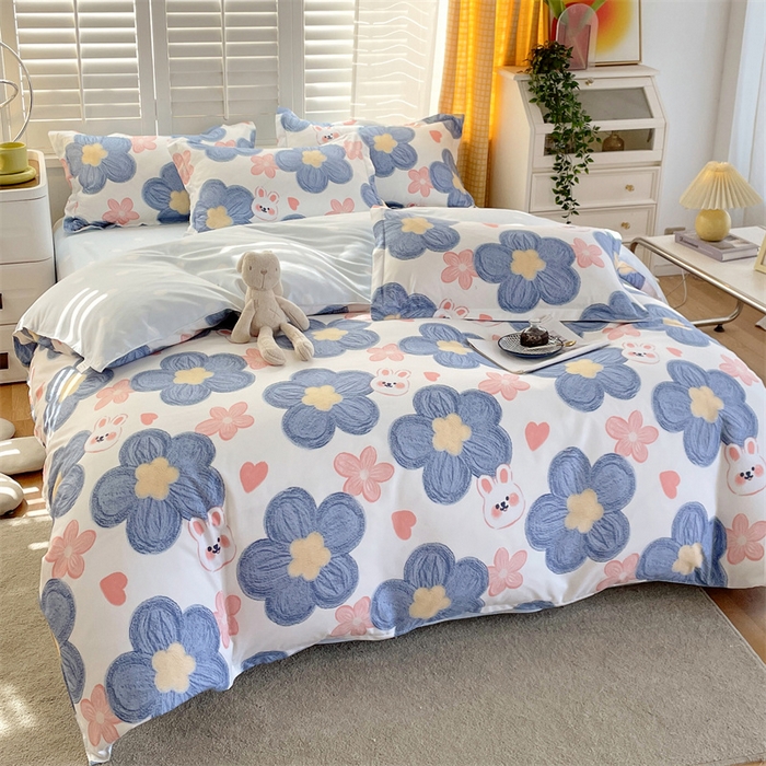 91家纺网 家纺一手货源 找家纺 2024新款直播爆款植物羊绒四件套 AB梦幻小时光