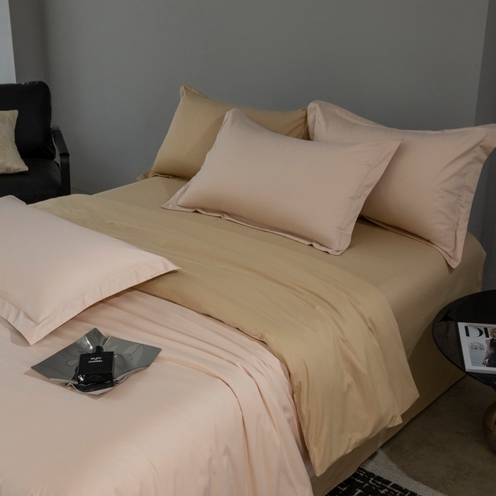 91家纺网 家纺一手货源 找家纺 小懒猪 2024春夏新款全棉舒适100支长绒棉极简系列四件套 白桃粉-奇遇金