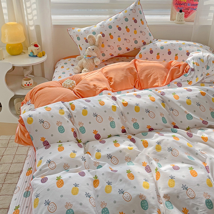 91家纺网 家纺一手货源 找家纺 羽爱家纺 2024新款全棉水洗棉花芯床盖套件 小菠萝