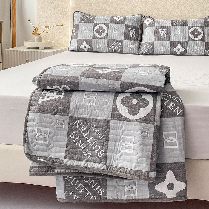 91家纺网 家纺一手货源 找家纺 恋绒家纺 2025新款一面棉一面绒全棉护理垫防水隔尿垫 格里芬