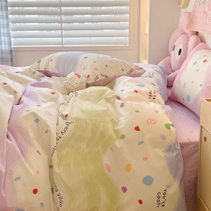 91家纺网 家纺一手货源 找家纺 昔可家纺 2024开春新款全棉印花四件套 波浪彩色点点