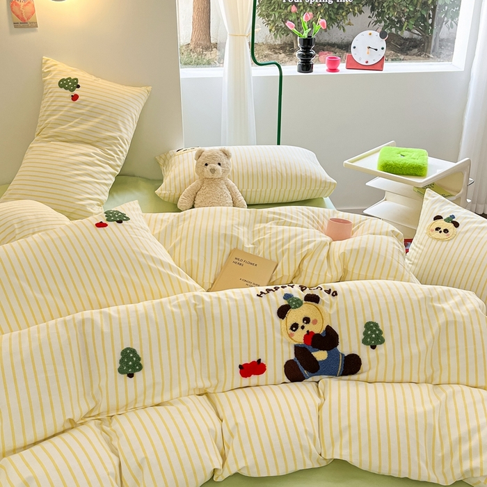 91家纺网 家纺一手货源 找家纺 呗旺鹿 2024新款全棉13372毛巾绣四件套 苹果熊猫