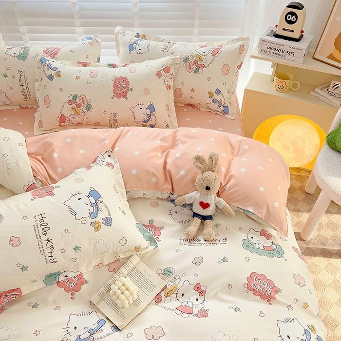 91家纺网 家纺一手货源 找家纺 楠沐家纺 2025新款亲肤柔软水洗棉磨毛印花四件套 KT粉蓝喵喵