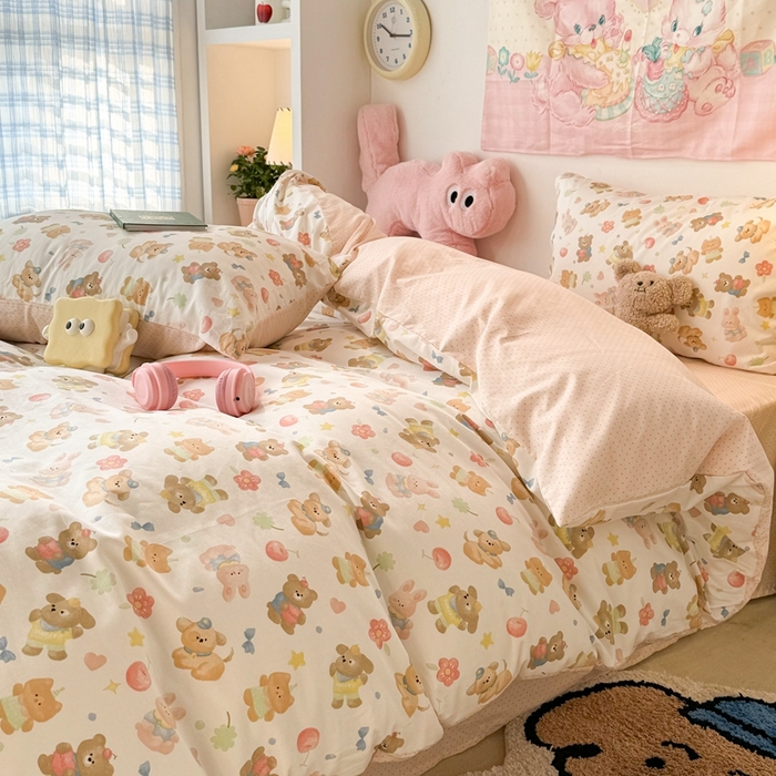 91家纺网 家纺一手货源 找家纺 昔可家纺 2024开春新款全棉印花四件套 苹果油画熊