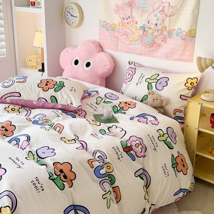 91家纺网 家纺一手货源 找家纺 昔可家纺 2024开春新款全棉印花四件套 彩色异形花