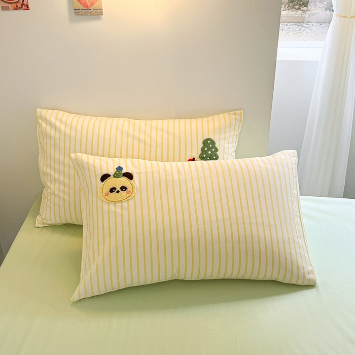 91家纺网 家纺一手货源 找家纺 呗旺鹿 2024新款全棉13372毛巾绣四件套 苹果熊猫