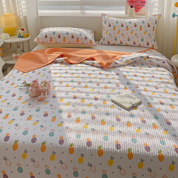 91家纺网 家纺一手货源 找家纺 羽爱家纺 2024新款全棉水洗棉花芯床盖套件 小菠萝