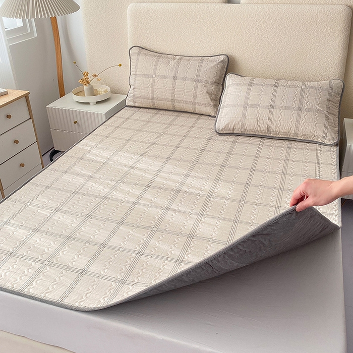 91家纺网 家纺一手货源 找家纺 恋绒家纺 2025新款一面棉一面绒全棉护理垫防水隔尿垫 美拉德-米