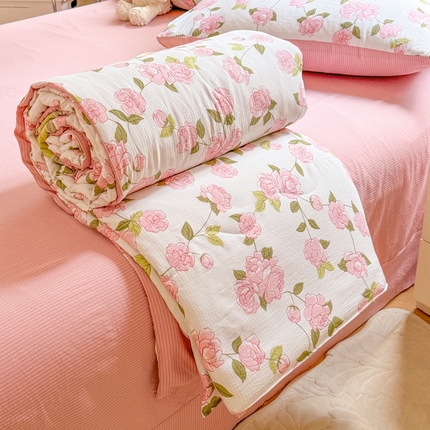 91家纺网 家纺一手货源 找家纺  (总)仟网汇 2024新款直播爆款泡泡棉夏被四件套