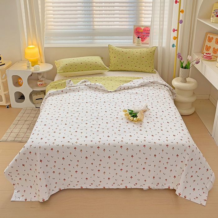 91家纺网 家纺一手货源 找家纺 羽爱家纺 2024新款全棉水洗棉花芯床盖套件 蘑菇屋