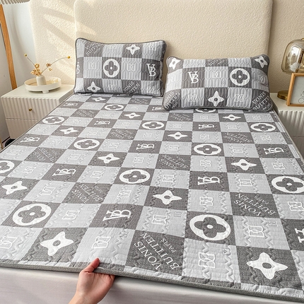 91家纺网 家纺一手货源 找家纺 （总）恋绒家纺 2025新款一面棉一面绒全棉护理垫防水隔尿垫