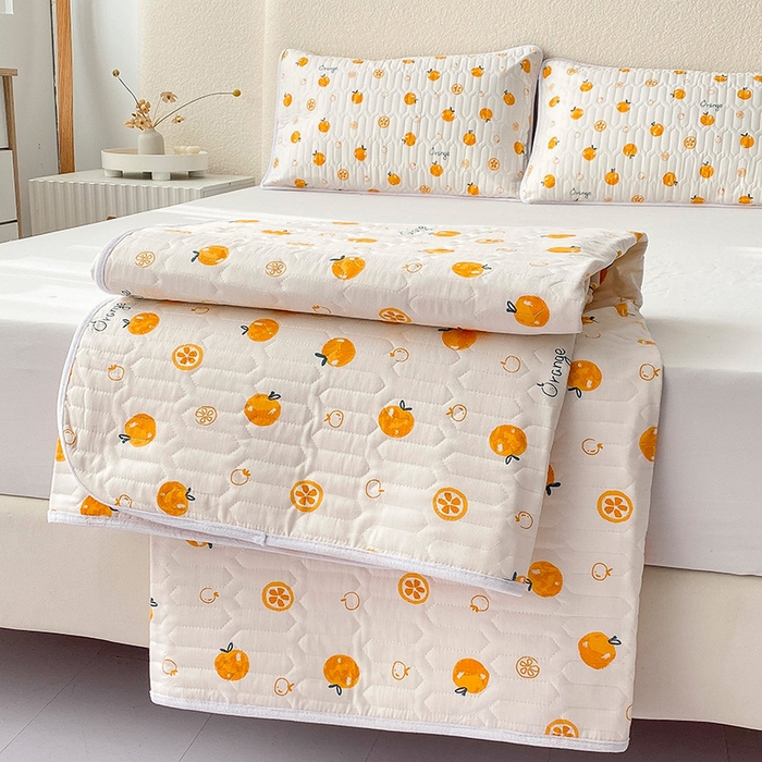 91家纺网 家纺一手货源 找家纺 恋绒家纺 2025新款一面棉一面绒全棉护理垫防水隔尿垫 漫日之夏