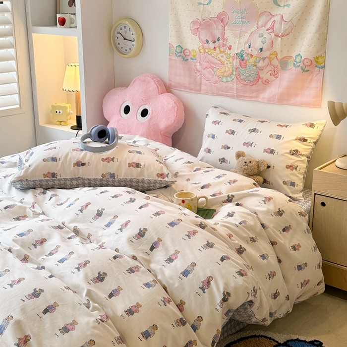 91家纺网 家纺一手货源 找家纺 昔可家纺 2024开春新款全棉印花四件套 绅士公仔熊