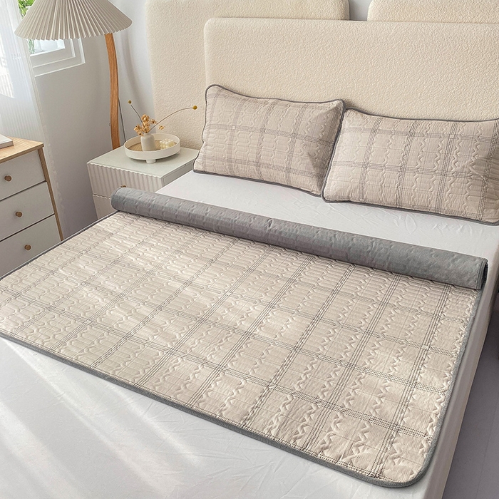 91家纺网 家纺一手货源 找家纺 恋绒家纺 2025新款一面棉一面绒全棉护理垫防水隔尿垫 美拉德-米