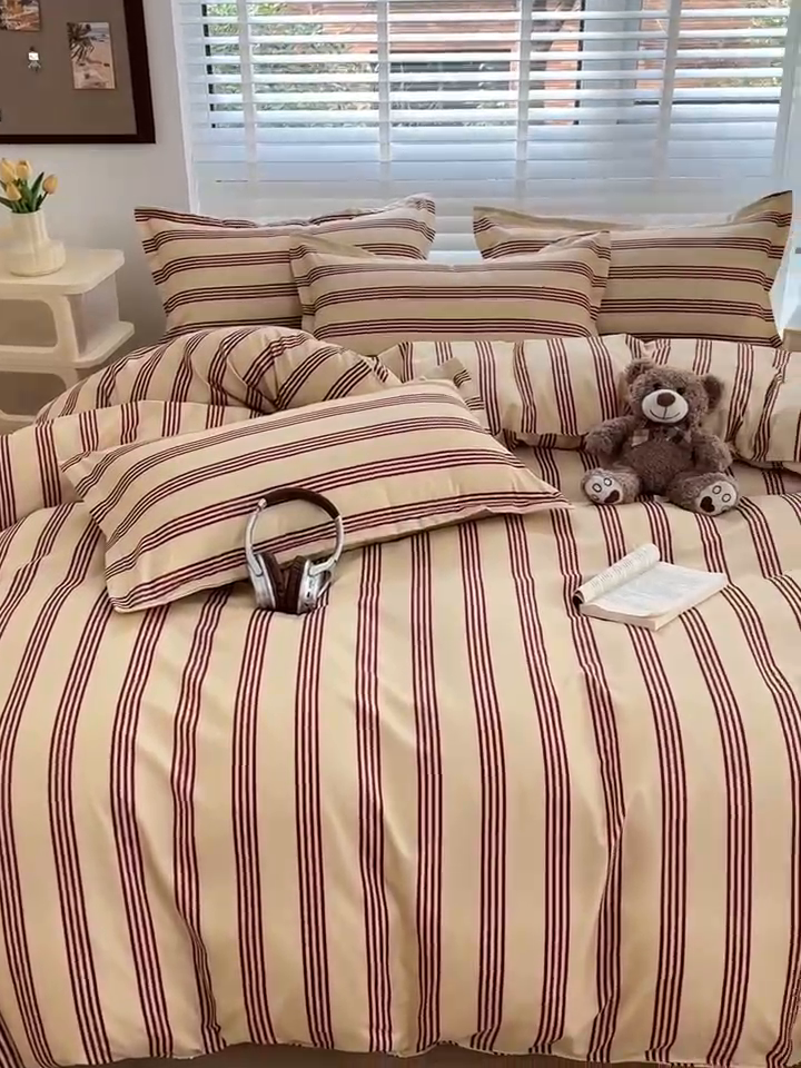 91家纺网 家纺一手货源 找家纺 楠沐家纺 2025新款亲肤柔软水洗棉磨毛印花四件套 黑棕糖