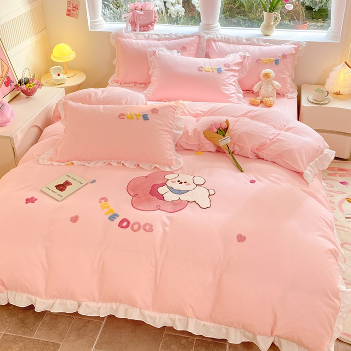 91家纺网 家纺一手货源 找家纺 （总）易禾家纺 2024新款专板花型亲肤水洗棉毛巾绣四件套-跳跳狗