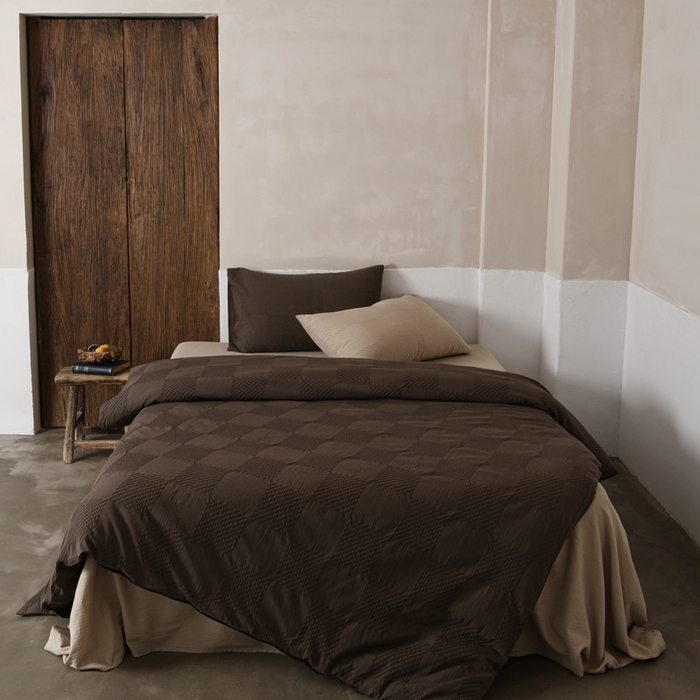 91家纺网 家纺一手货源 找家纺 简家居 2024新款全棉色织提花四件套-幻影 陶泥咖喱