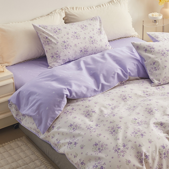 91家纺网 家纺一手货源 找家纺 绫韵 2024新款全棉13372清新小碎花纯棉四件套 海棠花未眠