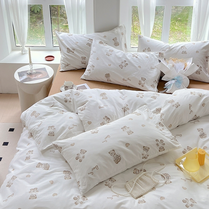 91家纺网 家纺一手货源 找家纺 启程2024新款全棉13372印花四件套直播爆款法式复古碎花系列 爱蒂熊