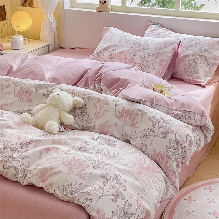 91家纺网 家纺一手货源 找家纺 启程2024新款全棉13372印花四件套直播爆款法式复古碎花系列 霜叶-红