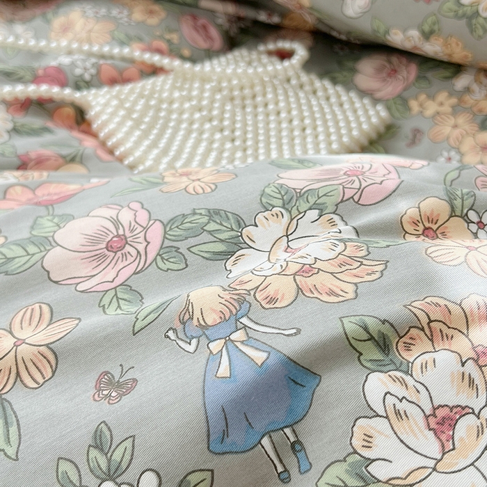 91家纺网 家纺一手货源 找家纺 启程2024新款全棉13372印花四件套直播爆款法式复古碎花系列 爱丽丝漫游记