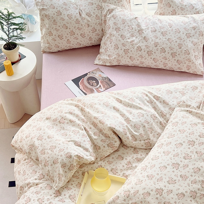 91家纺网 家纺一手货源 找家纺 启程2024新款全棉13372印花四件套直播爆款法式复古碎花系列 月光集