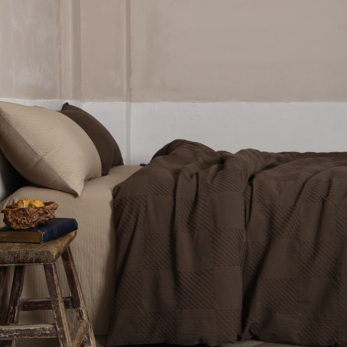 91家纺网 家纺一手货源 找家纺 简家居 2024新款全棉色织提花四件套-幻影 陶泥咖喱