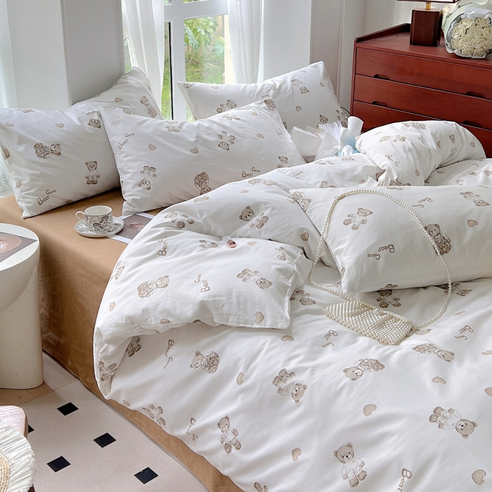 91家纺网 家纺一手货源 找家纺 启程2024新款全棉13372印花四件套直播爆款法式复古碎花系列 爱蒂熊