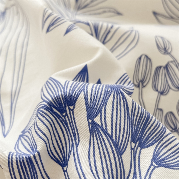 91家纺网 家纺一手货源 找家纺 启程2024新款全棉13372印花四件套直播爆款法式复古碎花系列 霜叶-蓝